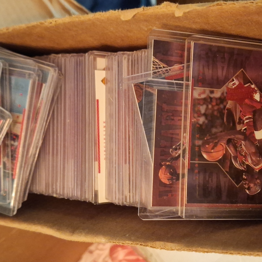 COPY - Michael Jordan cards each